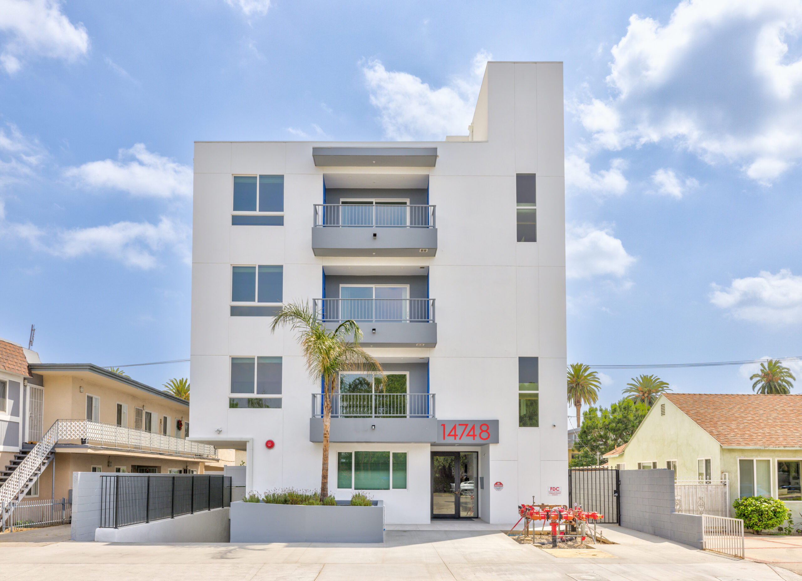 Mixed-use commercial development by JB Builders in Reseda Los Angeles